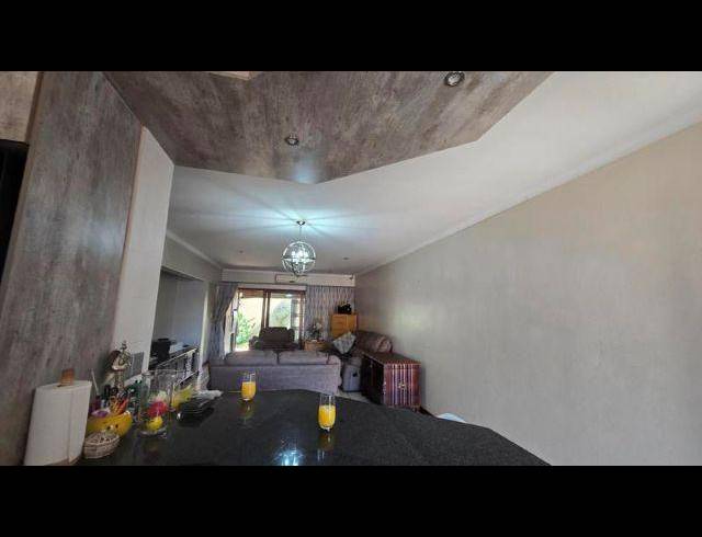 2 BEDROOM TOWNHOUSE FOR SALE IN BARDENE